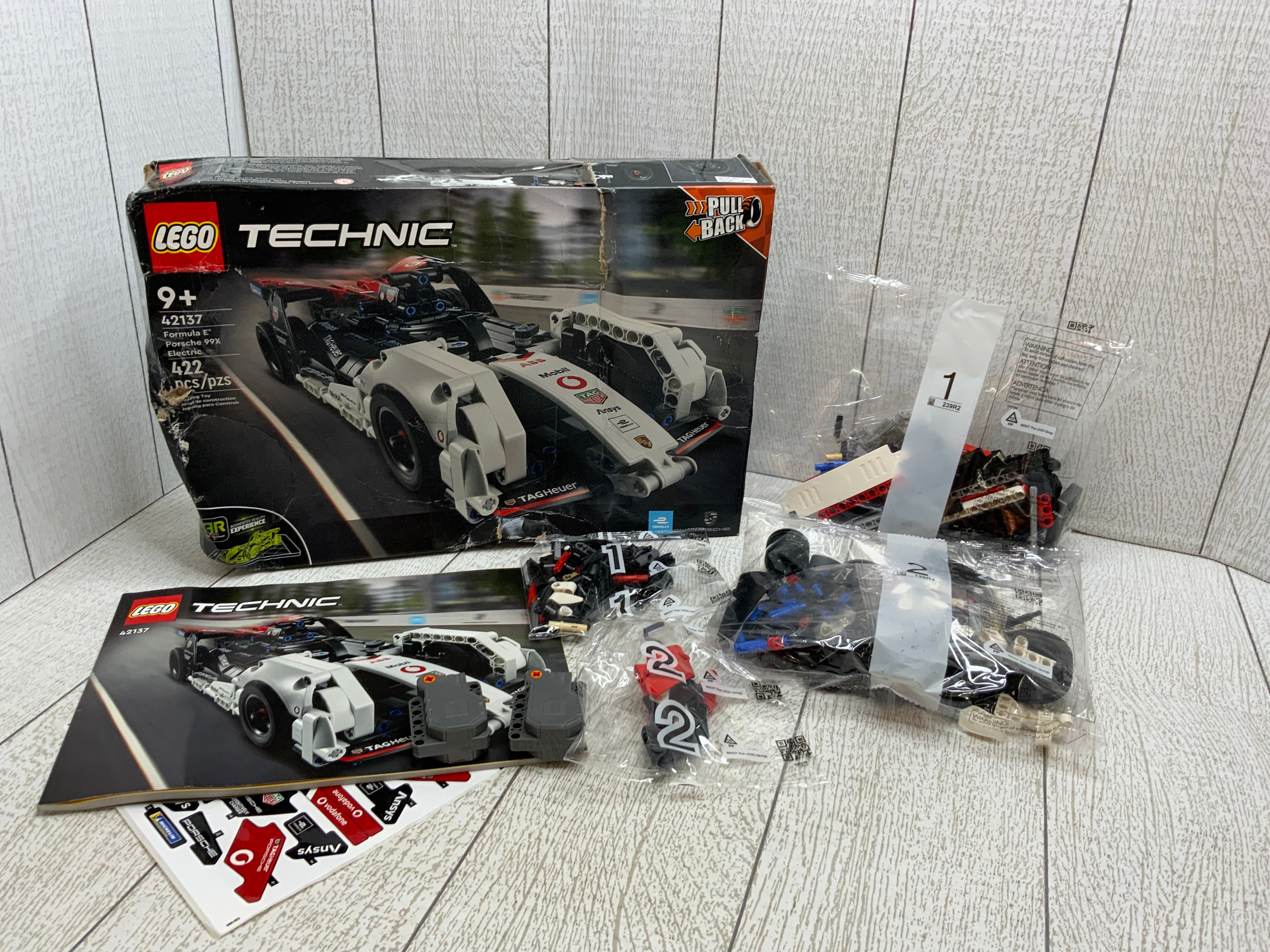 LEGO Technic Formula E Porsche 99X Electric 42137 (8041293086958)